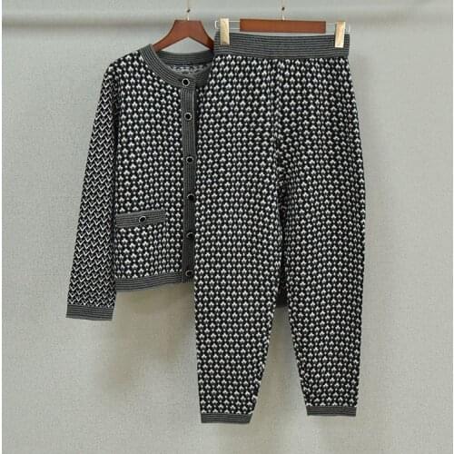 Chic Womens casual plaid leisure suit High quality 58%Wool knitted coat+casual pants 2piece set C922