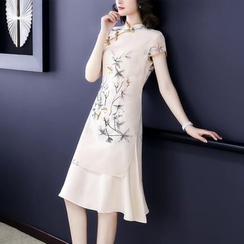 2021 Cheongsam Women Short Silk Qipao Chinese Dress Qi Pao Party Vintage Ao Dai Elegant Dress Floral Printing Cheongsam Vestidos