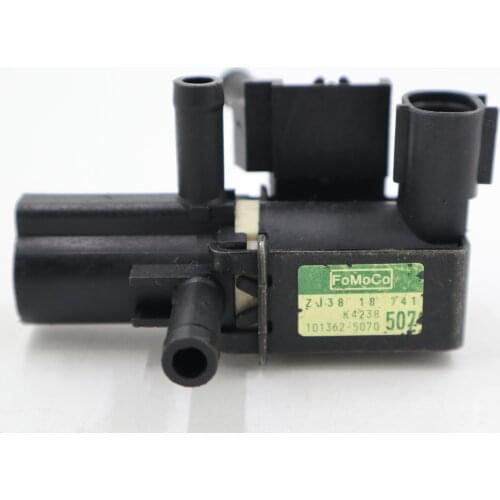 Genuine New 101362-5070 ZJ38-18-741 Vapor Canister Purge Valve 101362 5070 ZJ38 18 741 1013625070 ZJ3818741