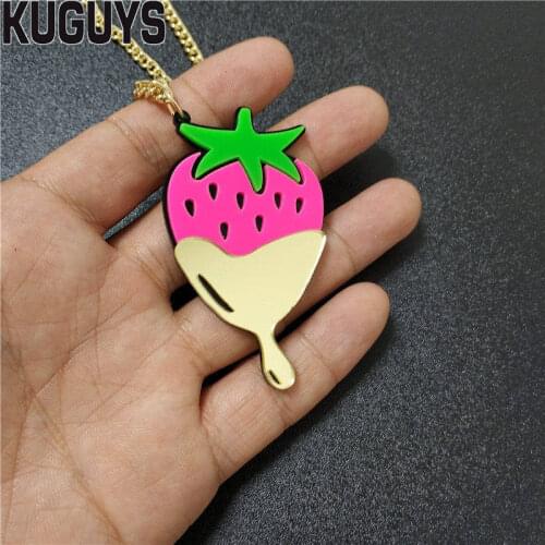 KUGUYS Fashion Summer Jewelry Acrylic Necklace for Women Trendy Strawberry Pendant Necklace Gold Link Chain Accessories