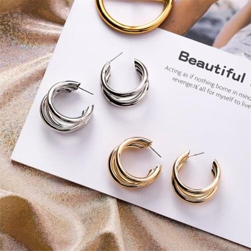 Chic Gold Small Metal Hoop Earrings Women Korean Fashion Geometric Small Circle Vintage Stud Earrings Jewelry