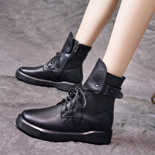 New lace up womens fashion high top boots in winter 2020