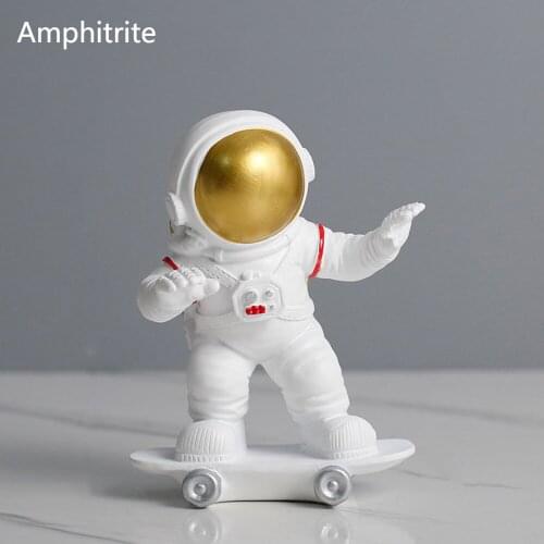 Astronaut Figures Fashion Space Traveler Living Culture Sculpture Decorative Miniatures Cosmonaut Statues Gift For Man Wedding