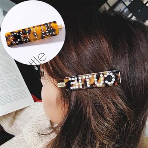 Fashion Acrylic Leopard Print Japanease Korean Shiny Rhinestone Letter Hair Clip Statement Women Hair Accessories HC018