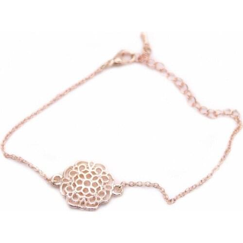 Fashion Flower Bracelets Hollow out Design Environmental Protection Zinc alloy Material For Women