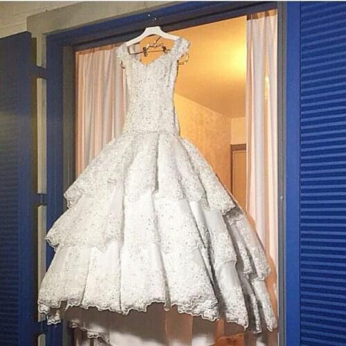 Bride Dresses 2020 A-Line Lace Layers Wedding Dresses Sweetheart Crystal Bridal Gown With Corset Back Appliques Chapel Train