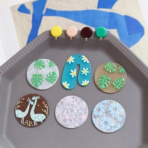 Floral Round Shape Resin Acetic Acid Acrylic Charms Fashion Earring Necklace Bracelet Ornament Garment Accessory Pendant Stud
