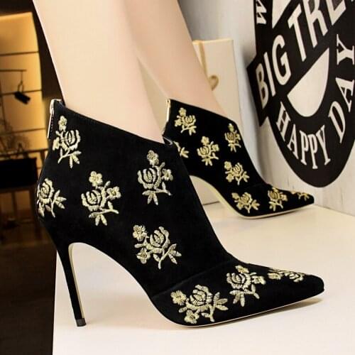 BIGTREE Women Boots 2019 Autumn Winter New Short Boots Flower Embroider Zipper Thin Heels Chelsea Boots High Heel Novelty Shoes