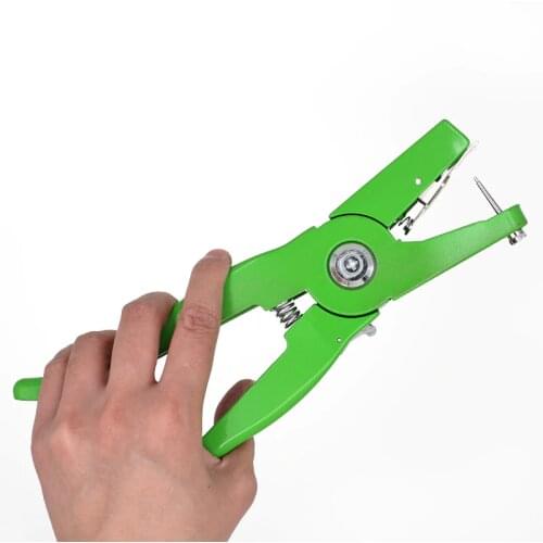 1 Pc Universal Livestock Animal Ear tag Pliers Green Metal Ear Thorn Tongs Swine Cow Sheep Rabbit Identification Tool