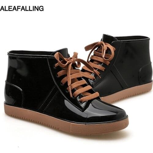 Aleafalling 2019 New Women Rain Boots Mature Lady Flower Waterproof Lady Shoes Warm Thicken Rainproof Ankle Outdoor Girls Shoes