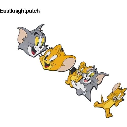 Cute cartoon cat and mouse DIY Zinc Alloy Enamel pins medal insignia para backpack shirt cloth bag brooches badges Jewelry E0845