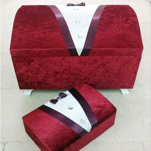 New Season Wedding World Groom Figure on Velvet Fabric Home and Garden Stylish Modern 2 Pieces Dowry Chests with Metal Legs