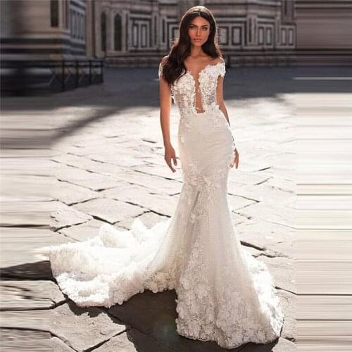 Sheer Neck Beautiful Mermaid Wedding Dresses Lace 3D Flowers Appliques Slim Fitted Backless 2020 Women Garden Bridal Dress