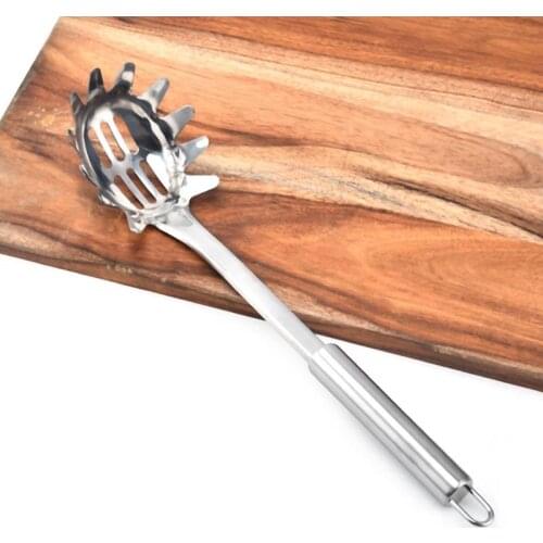 Pasta Scoops Noodle Spoon Scoop colander Spaghetti Ladle Slot Stainless Steel Colander Kitchen Gadget