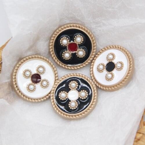 6pcs Fashion Golden Metal Faux Pearl Buttons For Garment Women Sweaters Decorative Large Buttons Sewing Accessories Wholesale