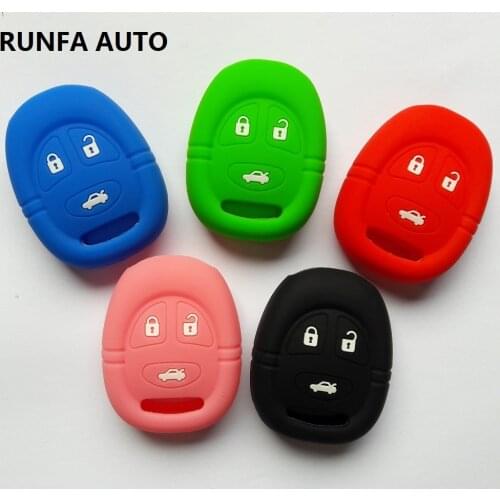 RUNFA AUTO Key Less Entry Remote FOB Holder For Saab 9-3 9-5 Smart Key Case Cover Silicone Protecting Jacket 3 Button Interior