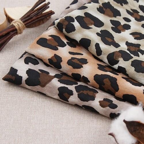 100X145cm Sexy Leopard Printed Cotton Poplin Fabric Sewing Dress Tops Shirts Tissus Material Tela Soft Cloth Materials Vestidos