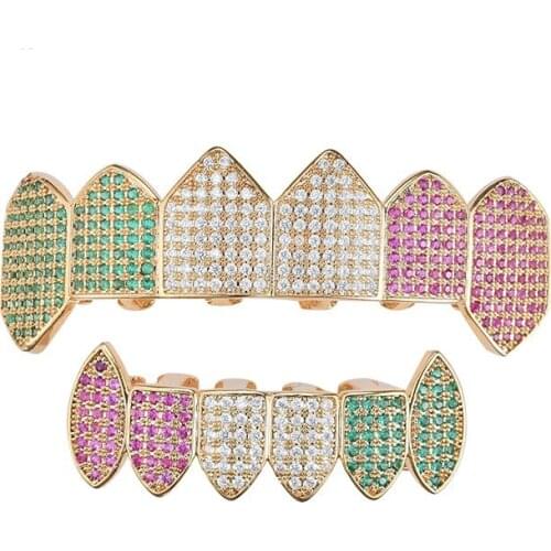Hip Hop Fang Top Bottom Teeth Grillz Set for Men Mixed Color CZ Rhinestone Paved Bling Iced Out Rapper Jewelry Gold Color