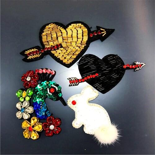 Handmade sequins embroidery beading gold heart peacock patch lock applique by sew-on DIY