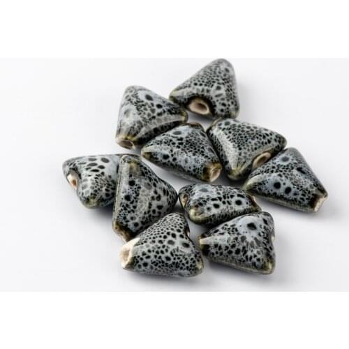 16# 20pcs Triangle Shape DIY Ceramic beads Not natural stone handmade China Ceramics beads #A517A