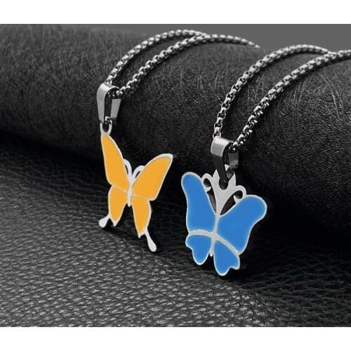 Fashion retro butterfly necklace female butterfly pendant titanium steel clavicle chain all-match jewelry hot sale