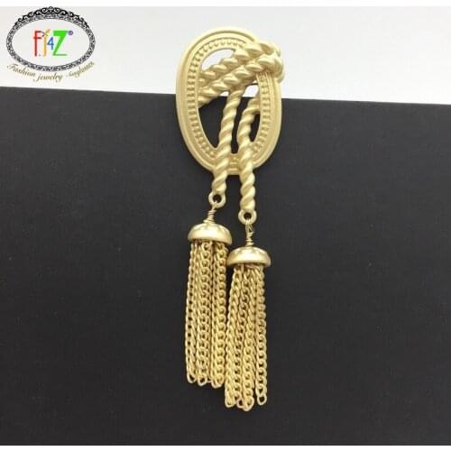 F.J4Z New Fashion Trending Tassel Pendant Pins Matted Gold Color Pattern Women Brooch Jewelry for Coats Bijoux