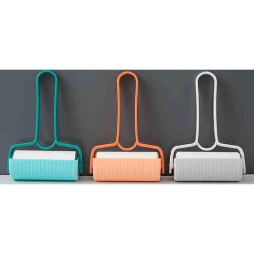 1Pcs Roller Style Hair Applicator With Handle Dust Remover Multi Purpose Portable Detachable Fabric Fluff Brush Sticky Clothes