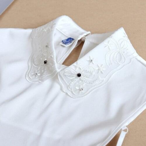 Womens Autumn Embroidered Beaded Fake Collars Female Shirt Detachable Collars Removable Neckwear Flase Collars Faux Cols