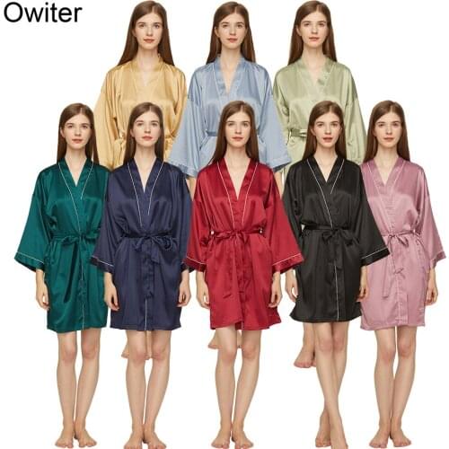 2020 New Bridesmaid Robes Silk Robe Bride Robe Short Satin Robe Women Wedding Robe Bathrobe Sleepwear Dressing Gown Plus Size