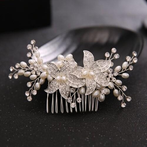 Elegant Handmade Vintage Silver Color Flower Floral Bridal Hair Comb Wedding Tiara Pearls Women Jewelry Accessories Hair Comb