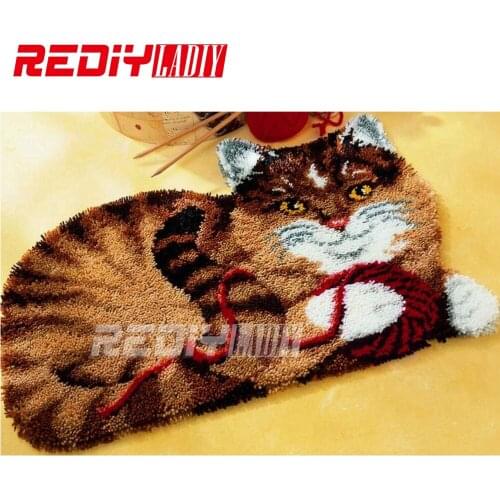 Hot Latch Hook Rug Kits DIY Needlework Unfinished Crocheting Rug Yarn Cushion Mat Cat in Playing Embroidery Carpet Free Shipping
