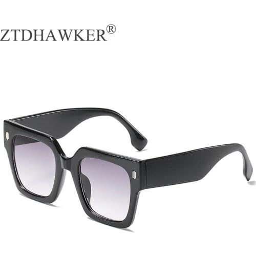2021 New Personalized Fashion Large Box Sunglasses Womens Fashion Street Photography Versatile Square Meter Nail Sexy Glasses