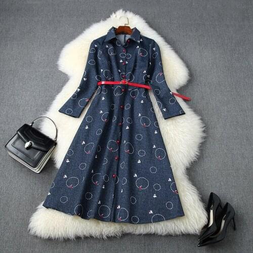 Womens European and American clothing 2021 autumn new style Red belt nine - minute sleeve print denim dress