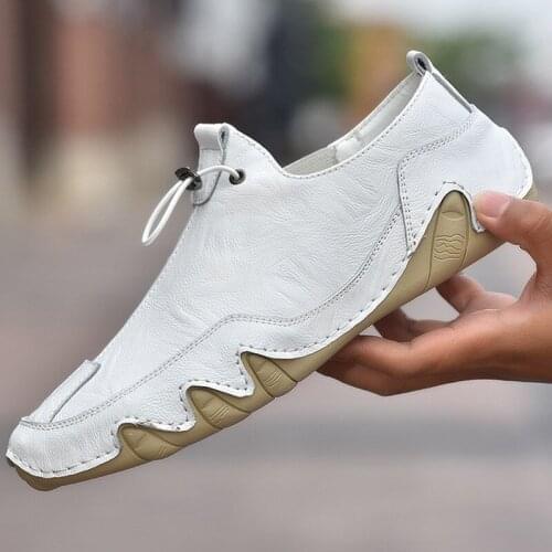 Mens Sneakers Cow Suede Leather Men Loafers Shoes Fashion Slip on Men Driving Shoes Soft Sapato Masculino Mocassin Homme