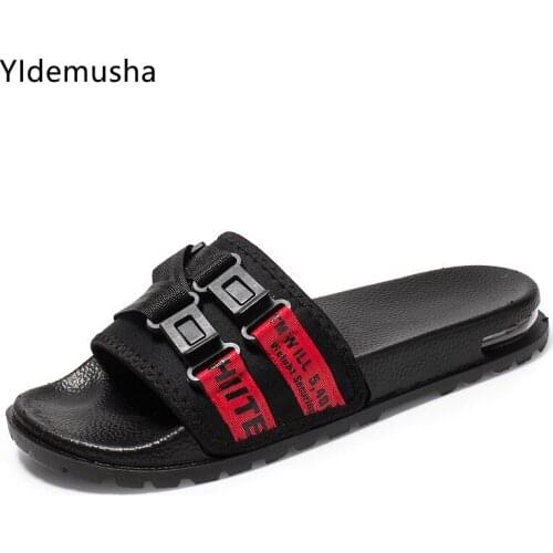 Men Indoor Slippers Summer Non-Slip Light Casual Shoes Soft Bottom Sandals Outdoor Beach Slippers Mens Flat Shoes Flip Flops