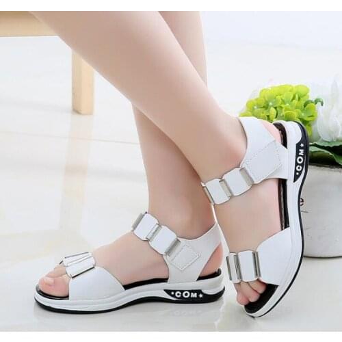 2021 summer girls sandals high quality patent leather kids sandals pretty hook&loop children beach sandals infant sapato