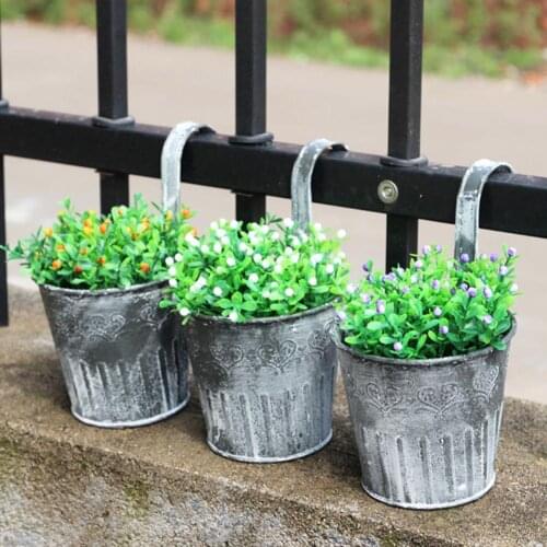 Vintage Iron Sheet Simulation Green Plant Flower Pot Hanging Flower Bucket with Hook without Holes Home Garden Decoration