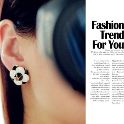 Earings Fashion Jewelry Flower Earrings Korean Classic Cute Camellia Earrings For Women Bijoux Boucle D'oreille