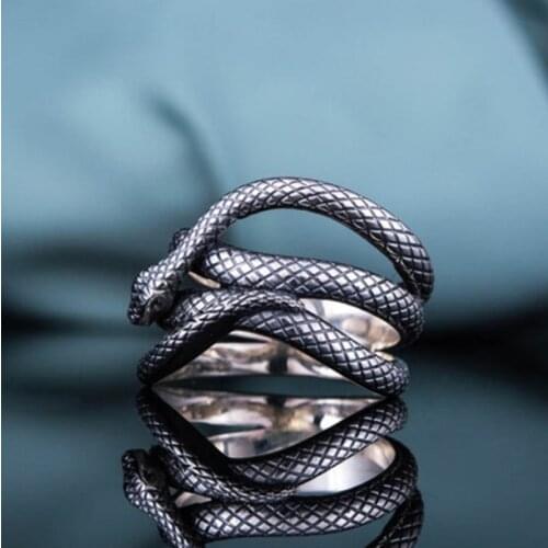 Unique Fashion Ancient Silver Color Wave Snake Animal Female Male Alloy Ring for Women Men Party Jewelry Accessories