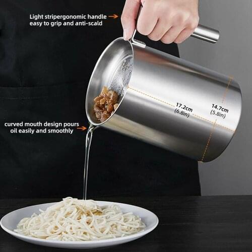 Stainless Steel Kitchen Oil Pot Grease Strainer Container 1.8L Oil Pot Keeper with Dust-Proof Lid&Easy Grip Handle for Cooking