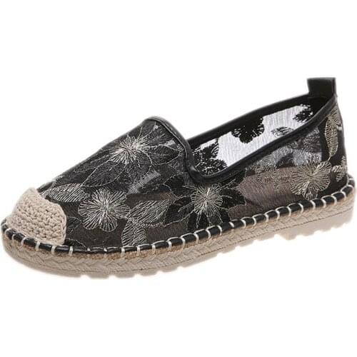 2021 Spring and Autumn New Casual Womens Single Shoes Fashion Flat-bottomed Straw Hemp Rope Low-top Mesh Flower Womens Shoes