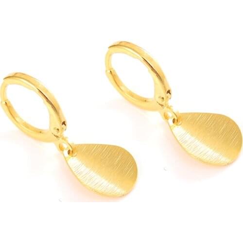 Cute gold waterdrop Earring For Girls/Ladies Birthday Party Gift Trendy Gold Color Engagement /Wedding Bands Promise Earring