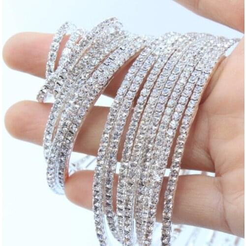 20-100MM Fashion Big Crystal Hoop Earrings Sexy Rhinestone Circle Earrings Gold Silver Color Simple Loop Earrings for Women