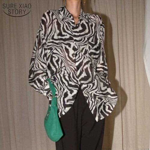 Vintage Woman Shirts Zebra Pattern Shirt Sun Proof Blouse Women Long Sleeve Loose Plus Size Streetwear Cotton Tops Female 11913