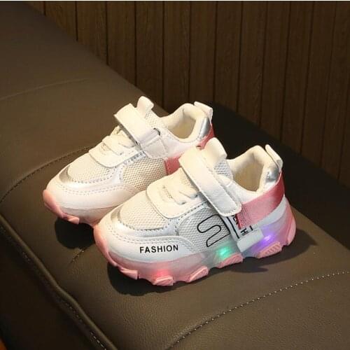 Childrens sports shoes luminous fashion breathable kids boys net shoes girls non-slip sports shoes lightweight running shoes