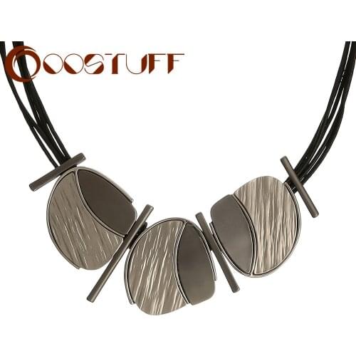 Womens Trend Simple Neck Chokers Necklace With Pendants Decorative Jewelry Statement Suspension Pendants Vintage Accessories