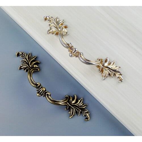 64mm Antique Silver Bronze Classic Furniture Handle Kitchen Cabinets Door Drawer Wardrobe Cupboard Dresser Handle Pulls Knobs