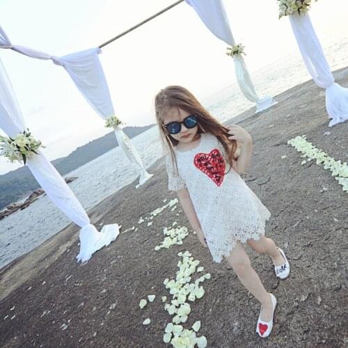 2019 Summer girls princess Dress baby party dress kids vintage Vestidos Children brand Clothes heart embroidery lace 2 to 7 yrs