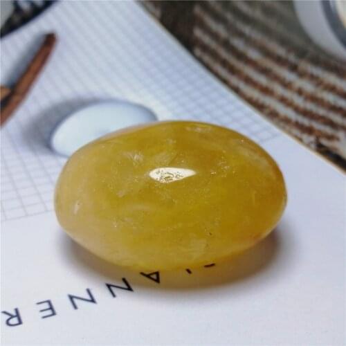 Wholesale High Quality Natural Yellow Quartz Palm Stone Yellow Rutile Tumbled Stones crystal healing Reiki