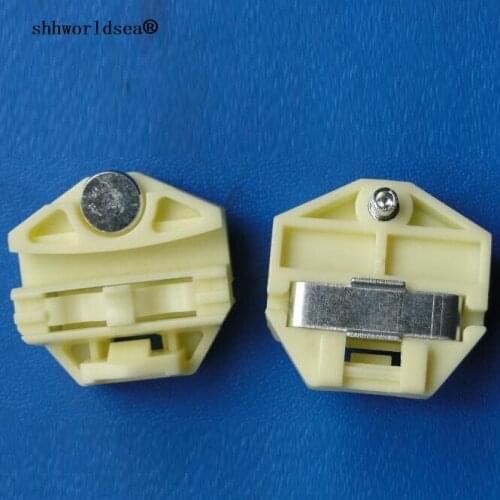 Shhworldsea auto plastic clips Lower Side Sill Rocker Retainer for BMW 51717066220